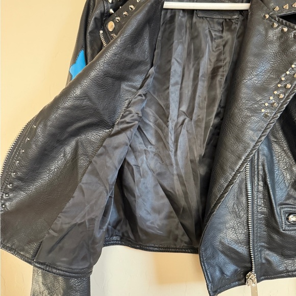 Wow Couture Have the Rad Vibes Faux Leather Moto Jacket Studded Women’s Medium - Picture 11 of 12